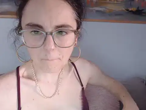 Snapshot of cleophee chatting on March 19, 12:56 pm cleophee online show from March 19, 12:56 pm