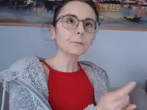 Snapshot of cleophee chatting on March 21, 6:38 am cleophee online show from March 21, 6:38 am