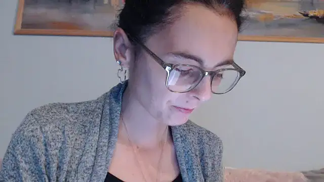 Snapshot of cleophee chatting on September 29, 5:45 am cleophee online show from September 29, 5:45 am