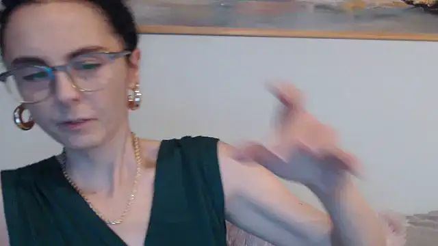 Snapshot of cleophee chatting on October 1, 5:57 am cleophee online show from October 1, 5:57 am