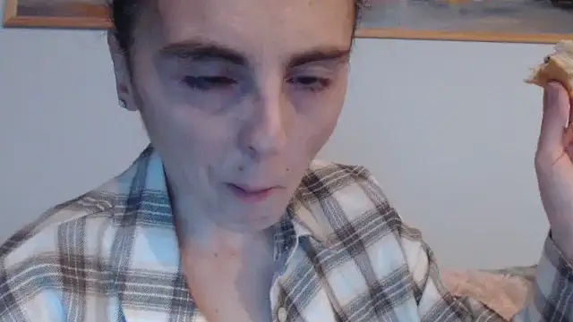 Snapshot of cleophee chatting on October 29, 6:37 am cleophee online show from October 29, 6:37 am