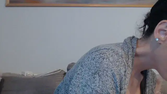 Snapshot of cleophee chatting on October 30, 6:59 am cleophee online show from October 30, 6:59 am