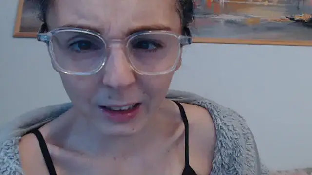 Snapshot of cleophee chatting on February 21, 8:15 am cleophee online show from February 21, 8:15 am