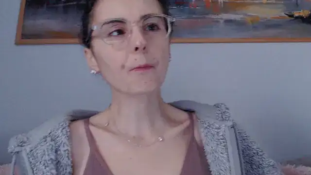 Snapshot of cleophee chatting on March 25, 6:30 am cleophee online show from March 25, 6:30 am