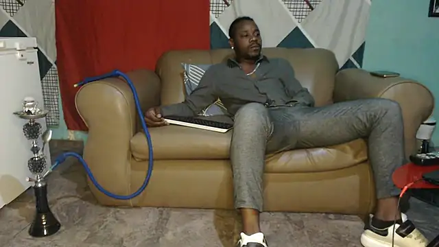 Snapshot of Tirichexxx chatting on January 4, 7:03 am Tirichexxx online show from January 4, 7:03 am