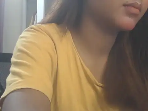 NancyRuvi online show from June 27, 5:07 pm