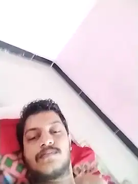 Snapshot of dzboy1994 chatting on November 15, 6:22 am dzboy1994 online show from November 15, 6:22 am