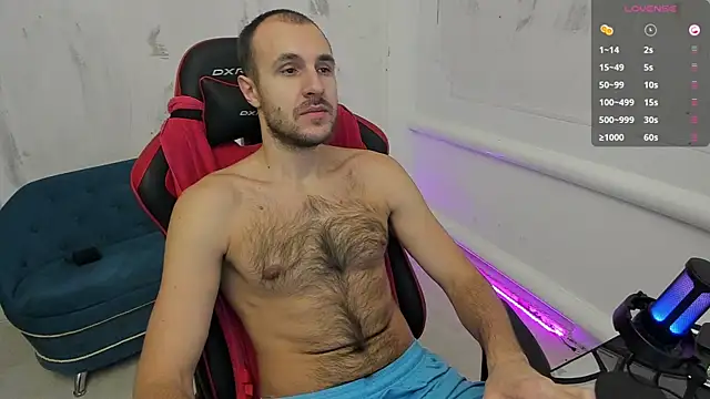 Raamoss online show from December 4, 3:37 am