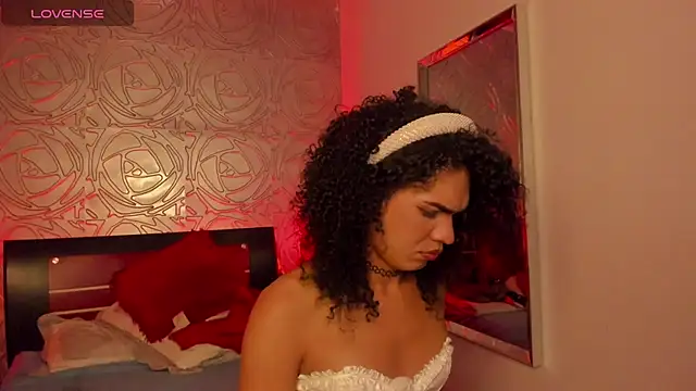 vennus1  online show from March 9, 8:40 am