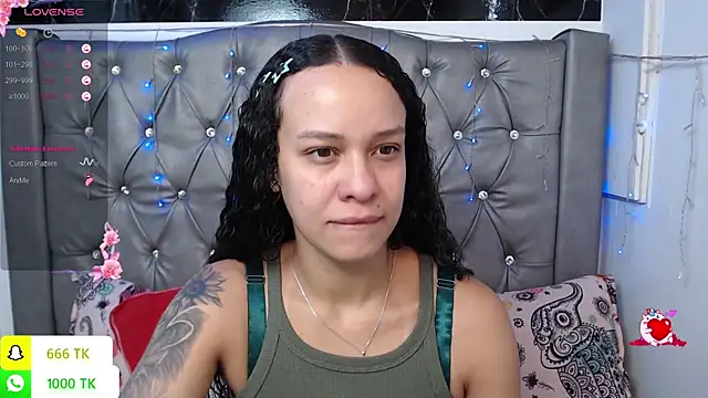 LAILAGUMMY online show from July 2, 2:01 pm