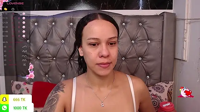 LAILAGUMMY online show from July 21, 2:41 pm
