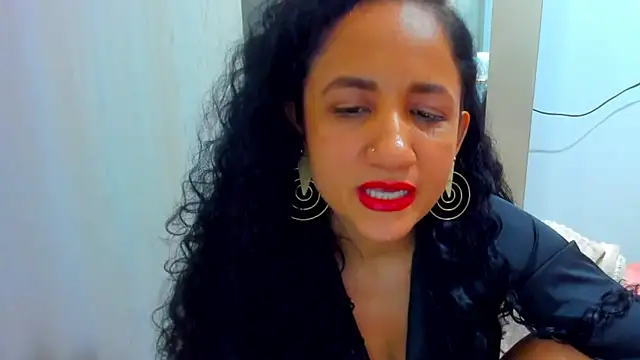 Snapshot of alaskmiller1 chatting on March 24, 1:32 am alaskmiller1 online show from March 24, 1:32 am
