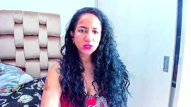 Snapshot of alaskmiller1 chatting on April 28, 1:05 pm alaskmiller1 online show from April 28, 1:05 pm