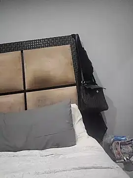 Mahi4luv online show from December 3, 8:17 pm