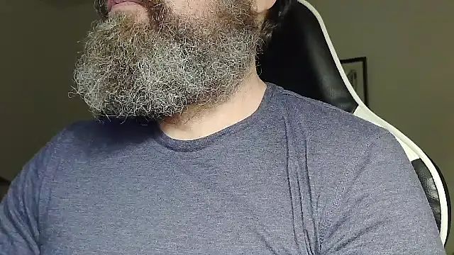 Snapshot of usdirtymikee9 chatting on March 8, 7:56 am usdirtymikee9 online show from March 8, 7:56 am