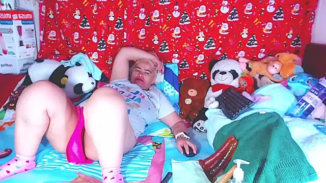 Snapshot of estrellita_fugaz16x chatting on March 10, 4:06 am estrellita fugaz16x online show from March 10, 4:06 am
