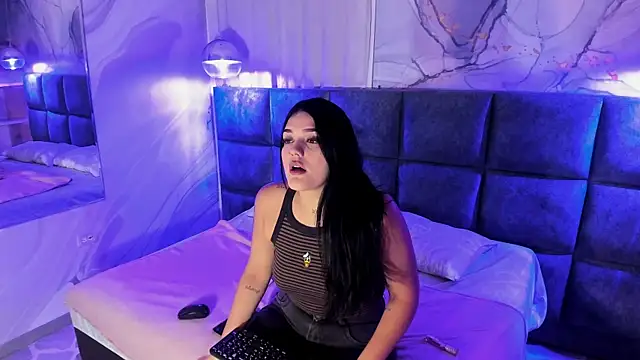 Maddysex  online show from May 12, 11:40 am