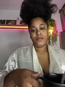 Snapshot of africa_xxx chatting on March 18, 11:30 am africa xxx online show from March 18, 11:30 am