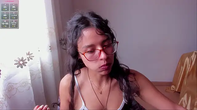 aluna 0310 online show from October 12, 5:23 pm