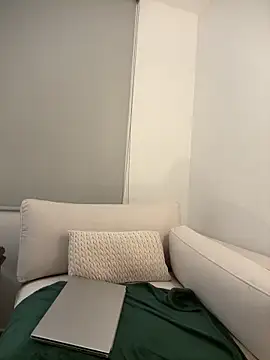 sweetAli  online show from September 23, 9:45 am