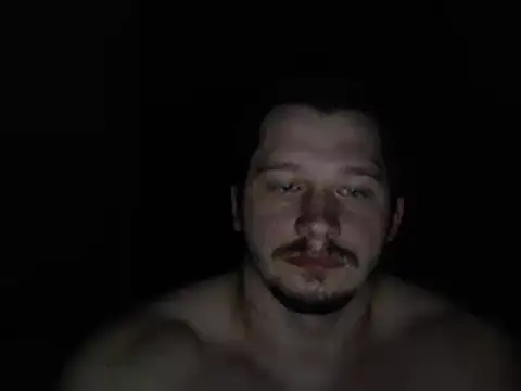 Snapshot of LionEdwin chatting on January 22, 7:03 am LionEdwin online show from January 22, 7:03 am