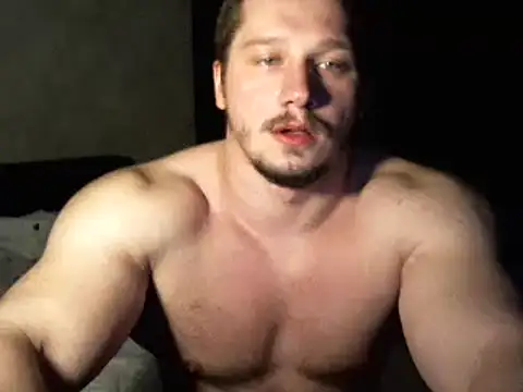 Snapshot of LionEdwin chatting on January 23, 1:13 pm LionEdwin online show from January 23, 1:13 pm