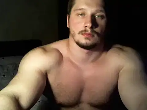 Snapshot of LionEdwin chatting on January 24, 9:17 am LionEdwin online show from January 24, 9:17 am