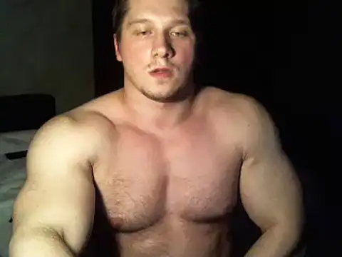 Snapshot of LionEdwin chatting on February 3, 12:47 am LionEdwin online show from February 3, 12:47 am