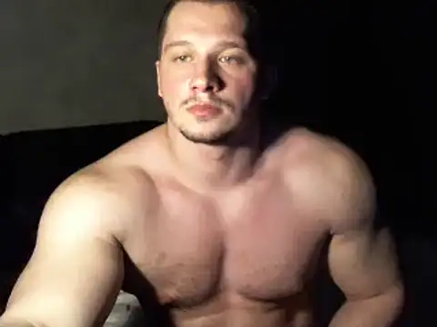 Snapshot of LionEdwin chatting on February 15, 1:10 am LionEdwin online show from February 15, 1:10 am