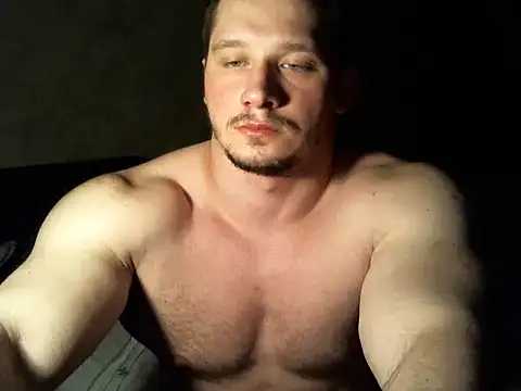 Snapshot of LionEdwin chatting on February 27, 5:58 pm LionEdwin online show from February 27, 5:58 pm