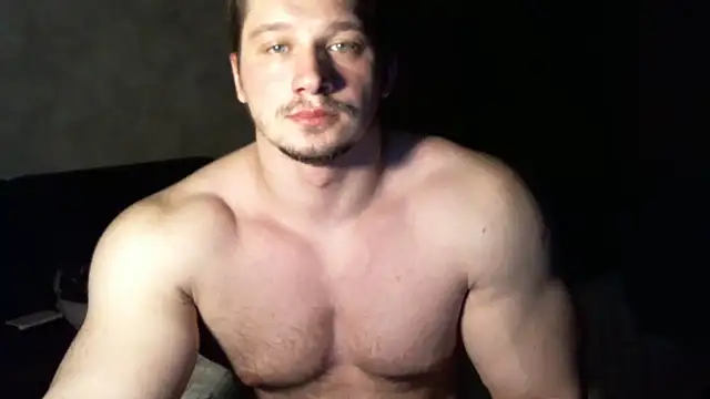 Snapshot of LionEdwin chatting on March 22, 10:04 pm LionEdwin online show from March 22, 10:04 pm