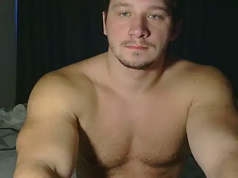 Snapshot of LionEdwin chatting on November 3, 7:42 am LionEdwin online show from November 3, 7:42 am