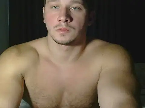 Snapshot of LionEdwin chatting on November 13, 8:13 am LionEdwin online show from November 13, 8:13 am