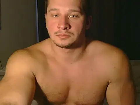 Snapshot of LionEdwin chatting on December 1, 10:31 am LionEdwin online show from December 1, 10:31 am