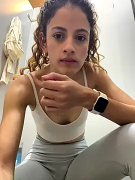 alana15 online show from October 19, 1:45 pm