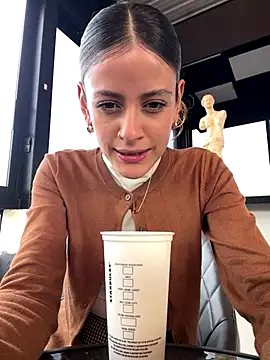 alana15 online show from October 23, 9:35 pm