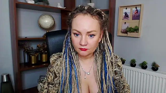 KayaMagic online show from March 6, 3:13 pm