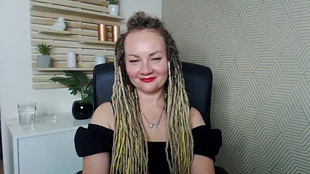 KayaMagic online show from September 29, 4:34 pm