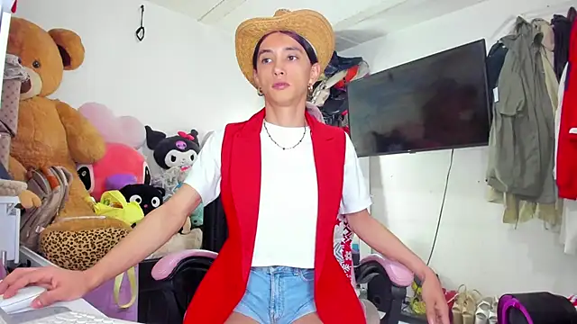 Lawrncesofiets online show from November 13, 5:56 pm