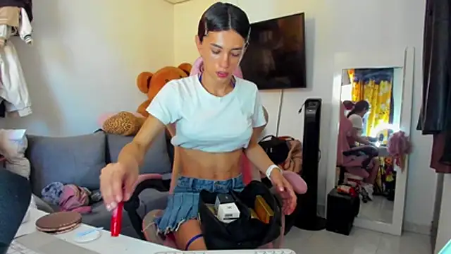 Lawrncesofiets online show from August 2, 6:17 pm