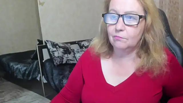 Snapshot of Frau_Marta chatting on October 17, 12:08 pm Frau Marta online show from October 17, 12:08 pm