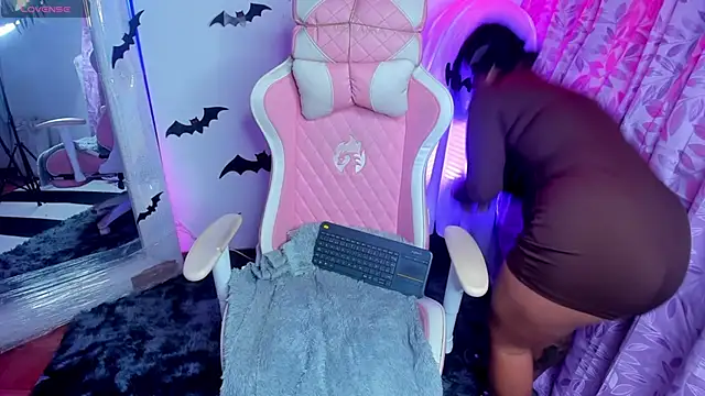 jenndy lockhart online show from October 23, 2:33 am