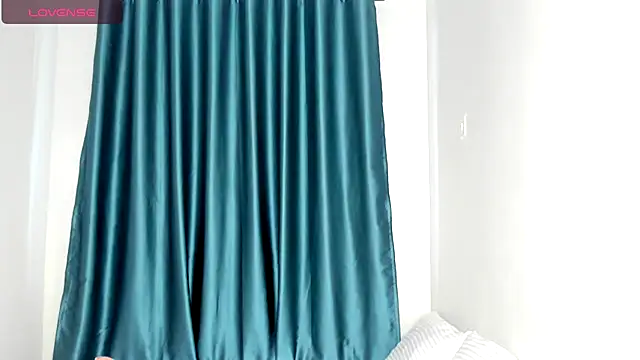 Snapshot of viva_nice chatting on February 15, 4:53 am viva nice online show from February 15, 4:53 am