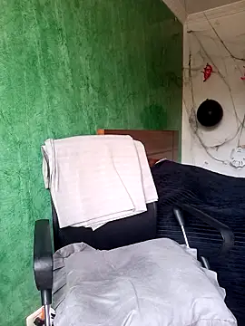 pinedasex777 online show from October 2, 4:14 pm