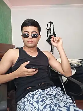 pinedasex777 online show from November 9, 12:47 pm