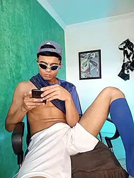 pinedasex777 online show from December 2, 1:17 pm