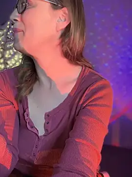 MaiseKnox online show from January 9, 12:57 am