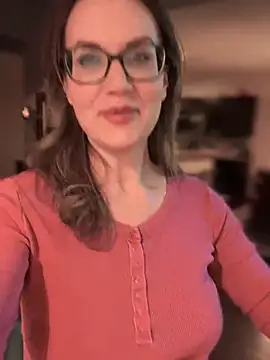 MaiseKnox online show from February 4, 12:51 am