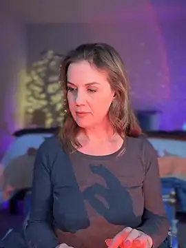 MaiseKnox online show from February 11, 10:18 pm