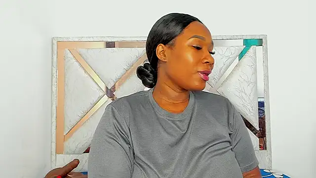 WhitneyWells online show from July 11, 8:11 pm